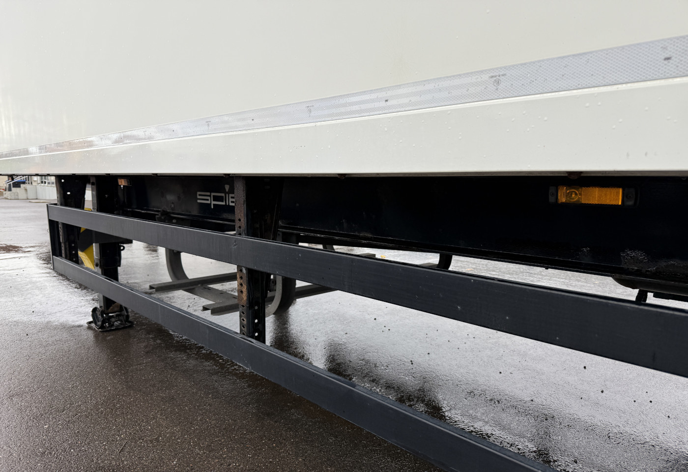 MOTO6625_2748493 vehicle image