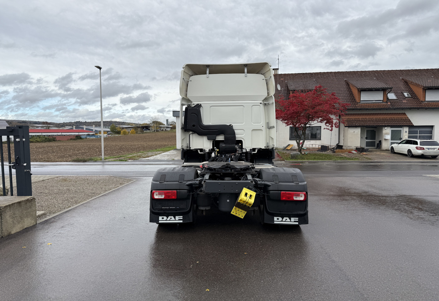 MOTO6625_2748191 vehicle image