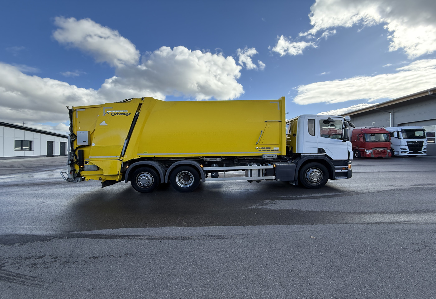 MOTO6625_2746083 vehicle image