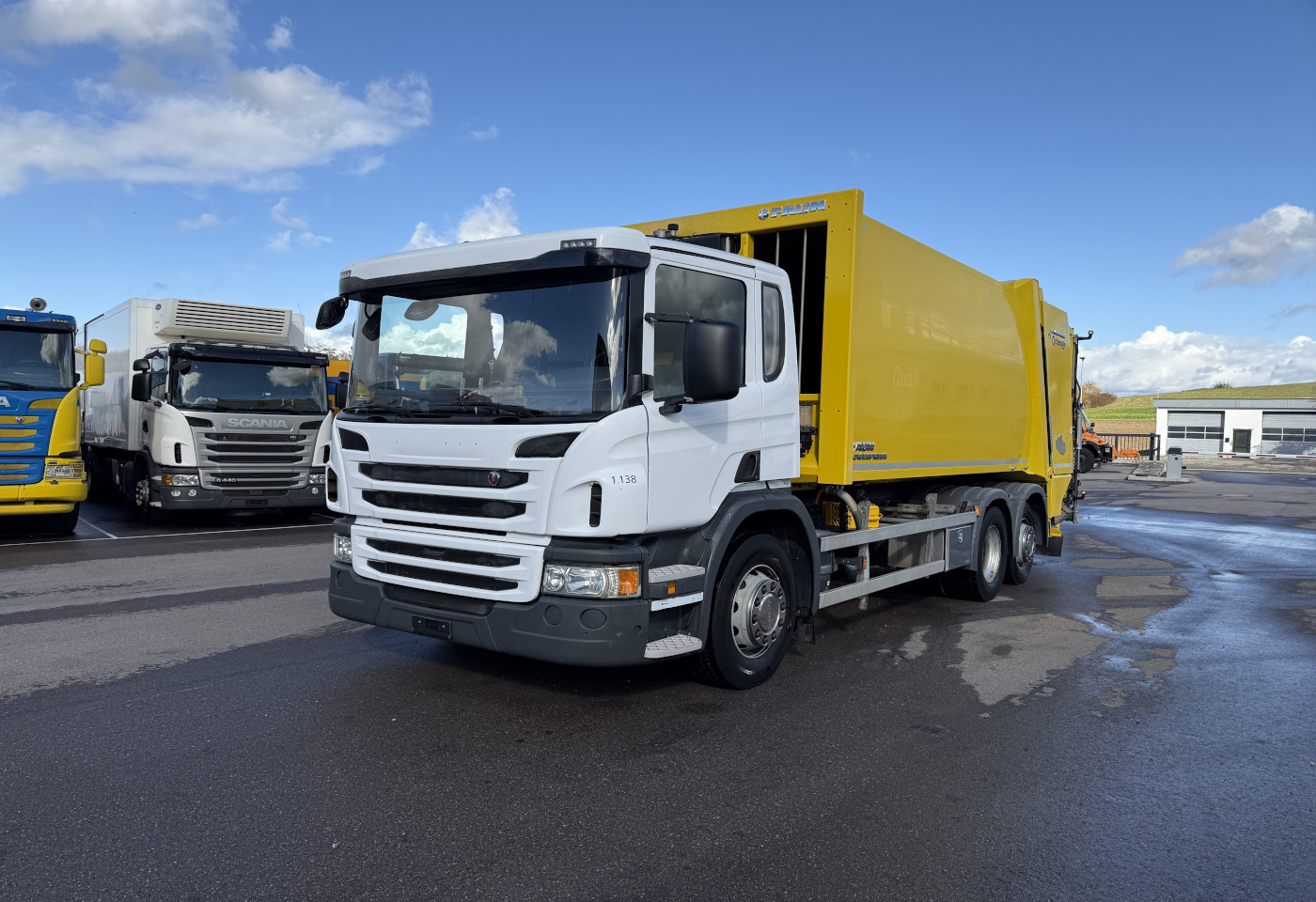 MOTO6625_2746083 vehicle image