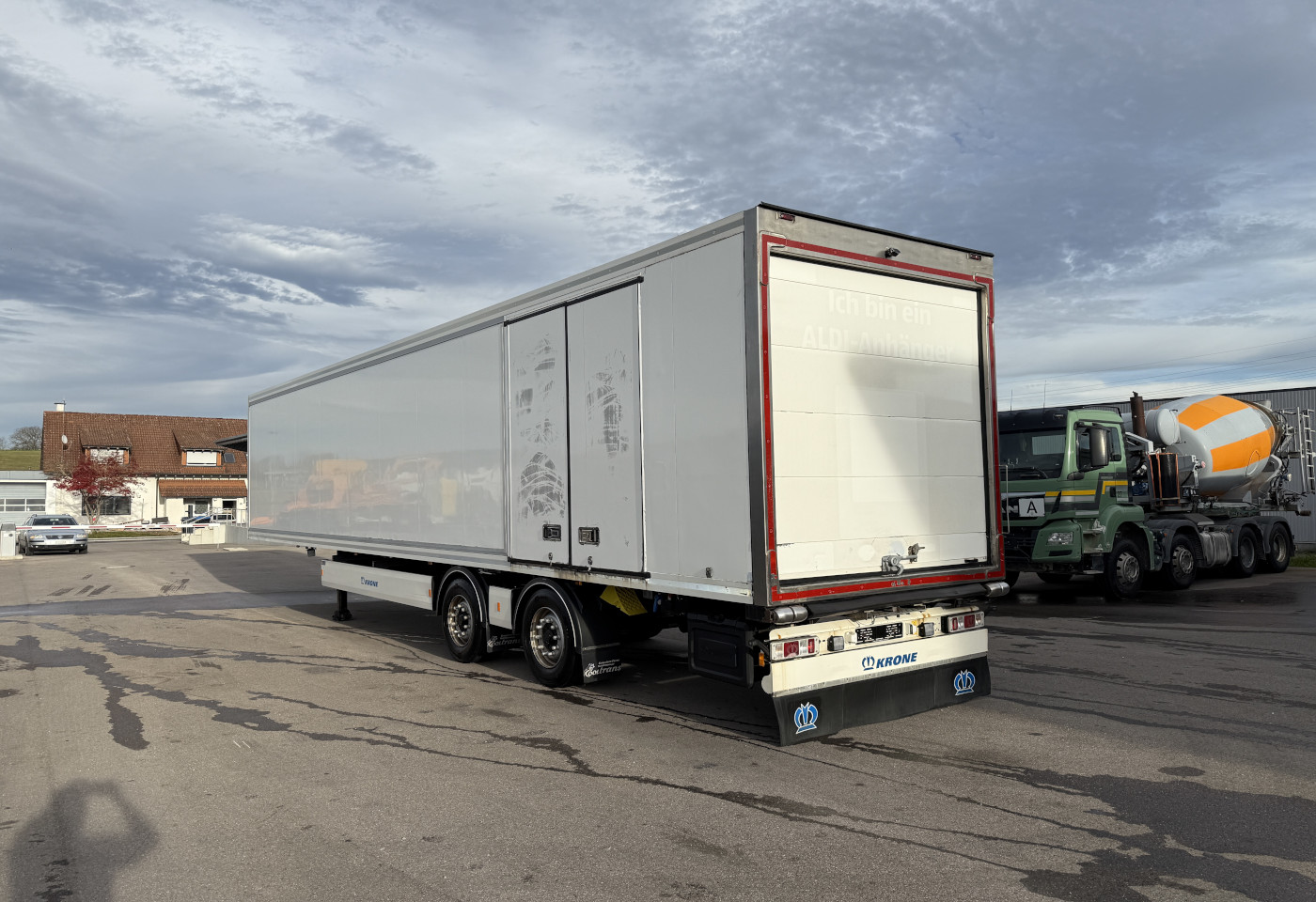 MOTO6625_2758613 vehicle image