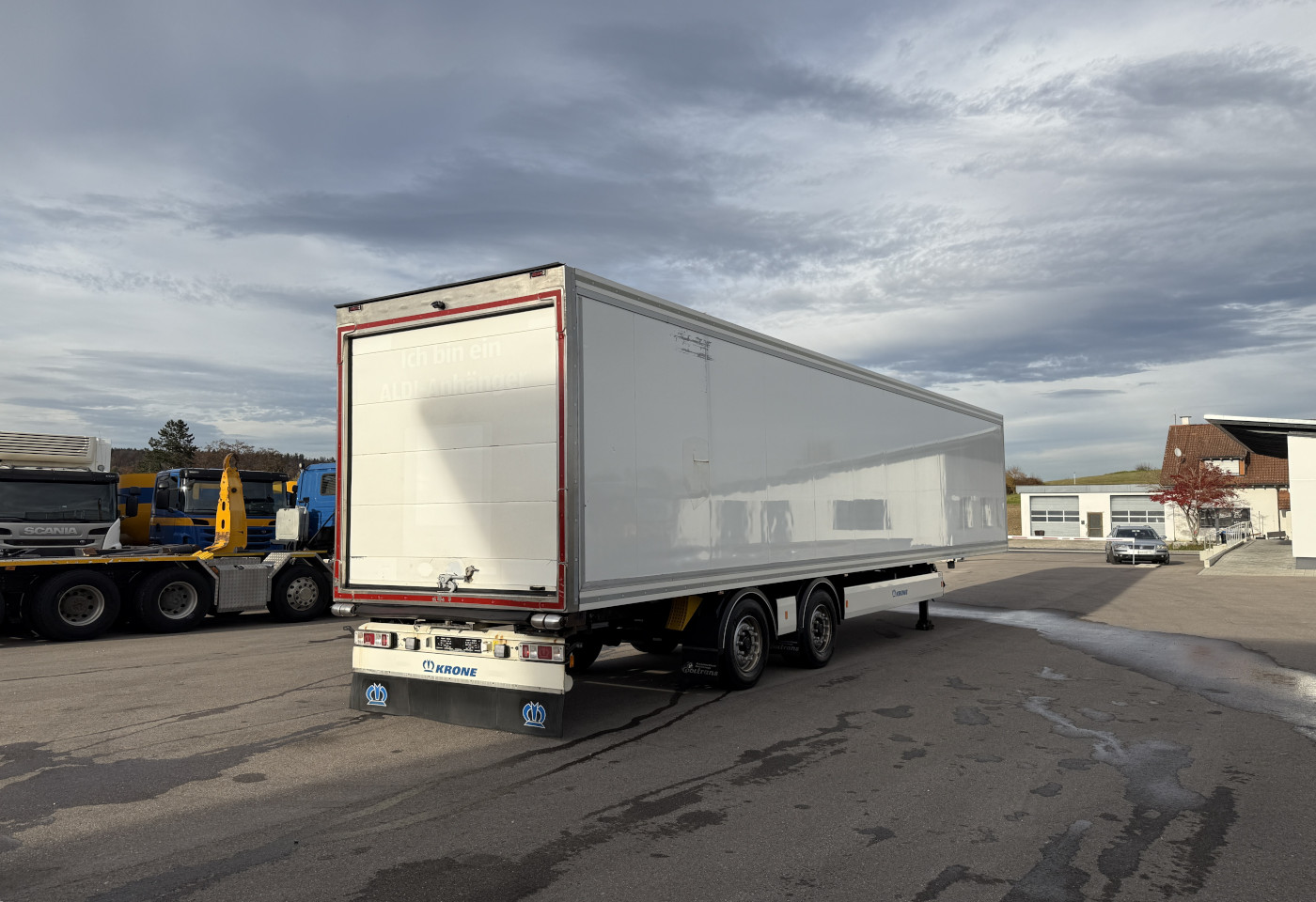 MOTO6625_2758613 vehicle image