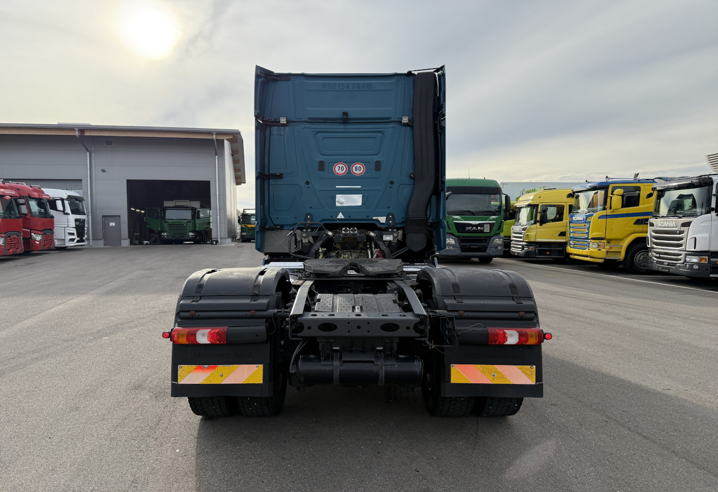 MOTO6625_2748502 vehicle image