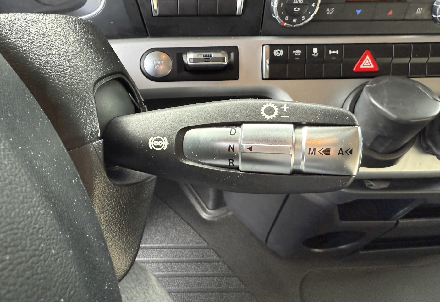 MOTO6625_2748502 vehicle image