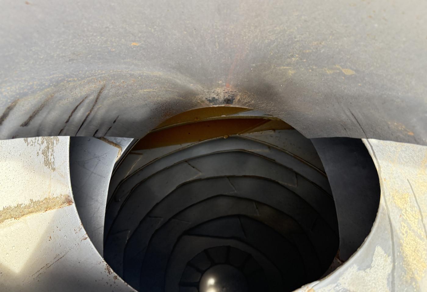 MOTO6625_2752059 vehicle image