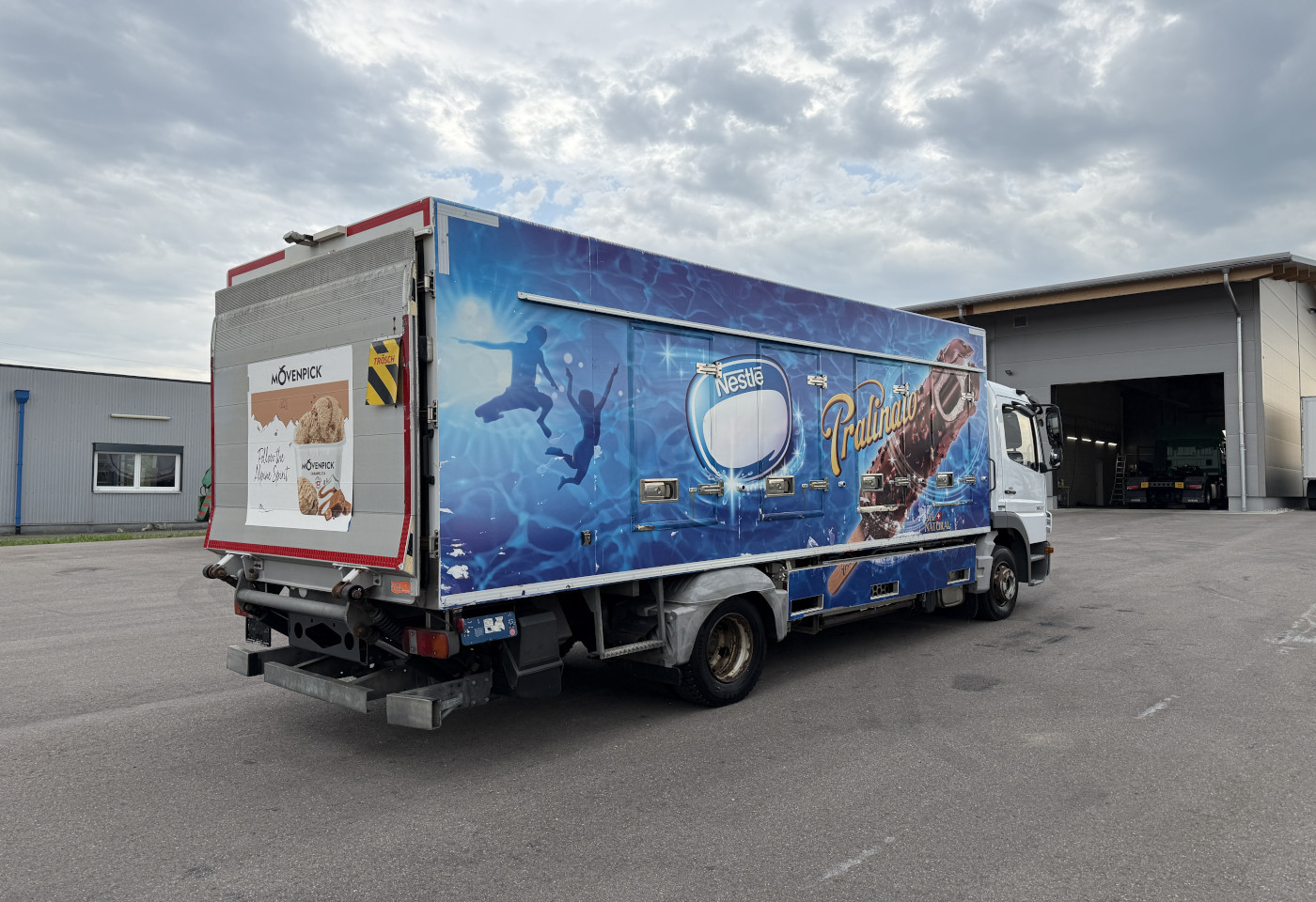 MOTO6625_2751912 vehicle image