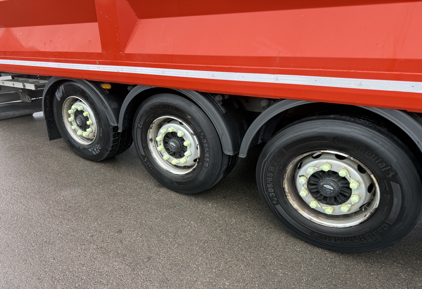 MOTO6625_2758629 vehicle image