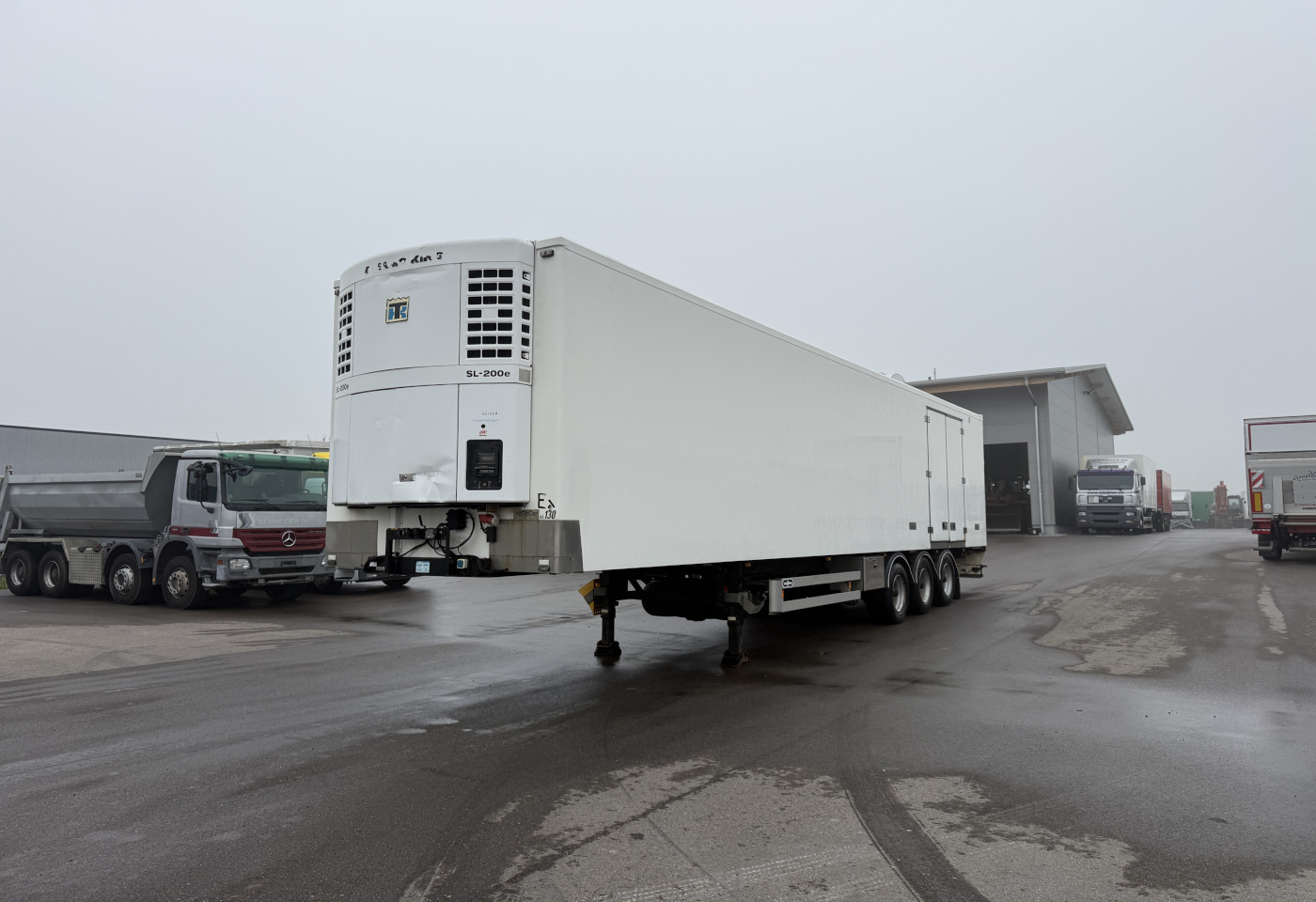 MOTO6625_2752067 vehicle image