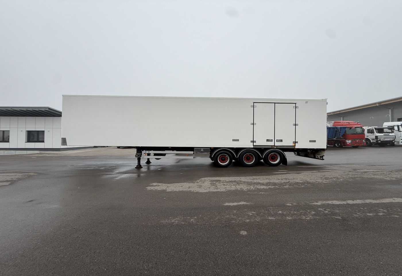 MOTO6625_2752067 vehicle image