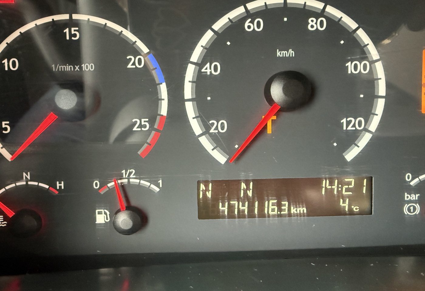 MOTO6625_2759306 vehicle image