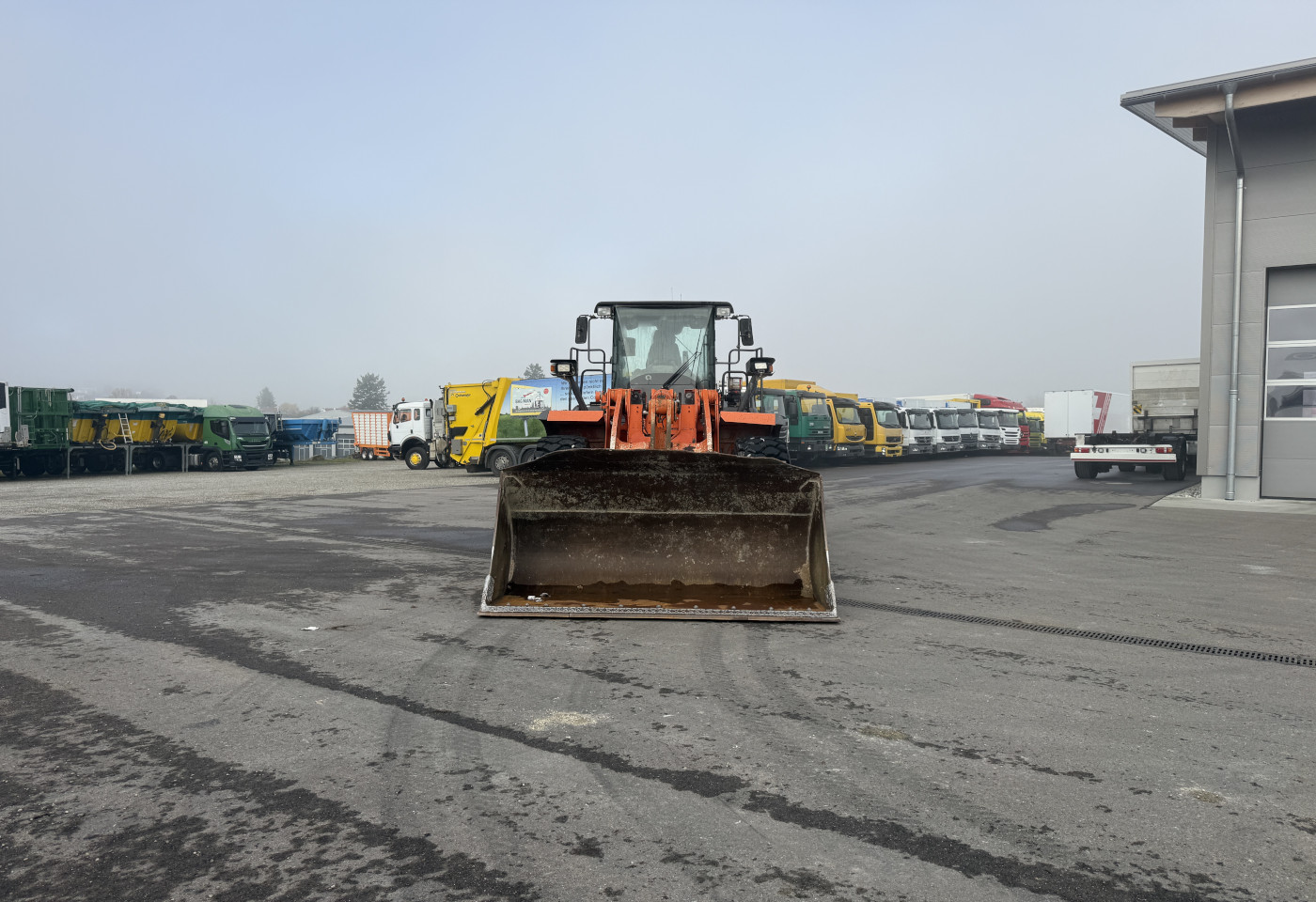 MOTO6625_2758627 vehicle image