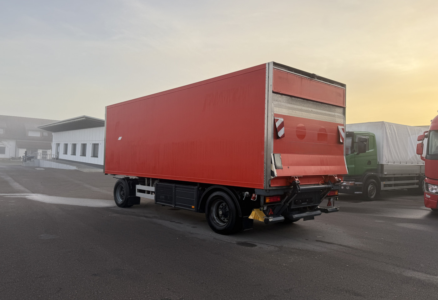 MOTO6625_2758628 vehicle image