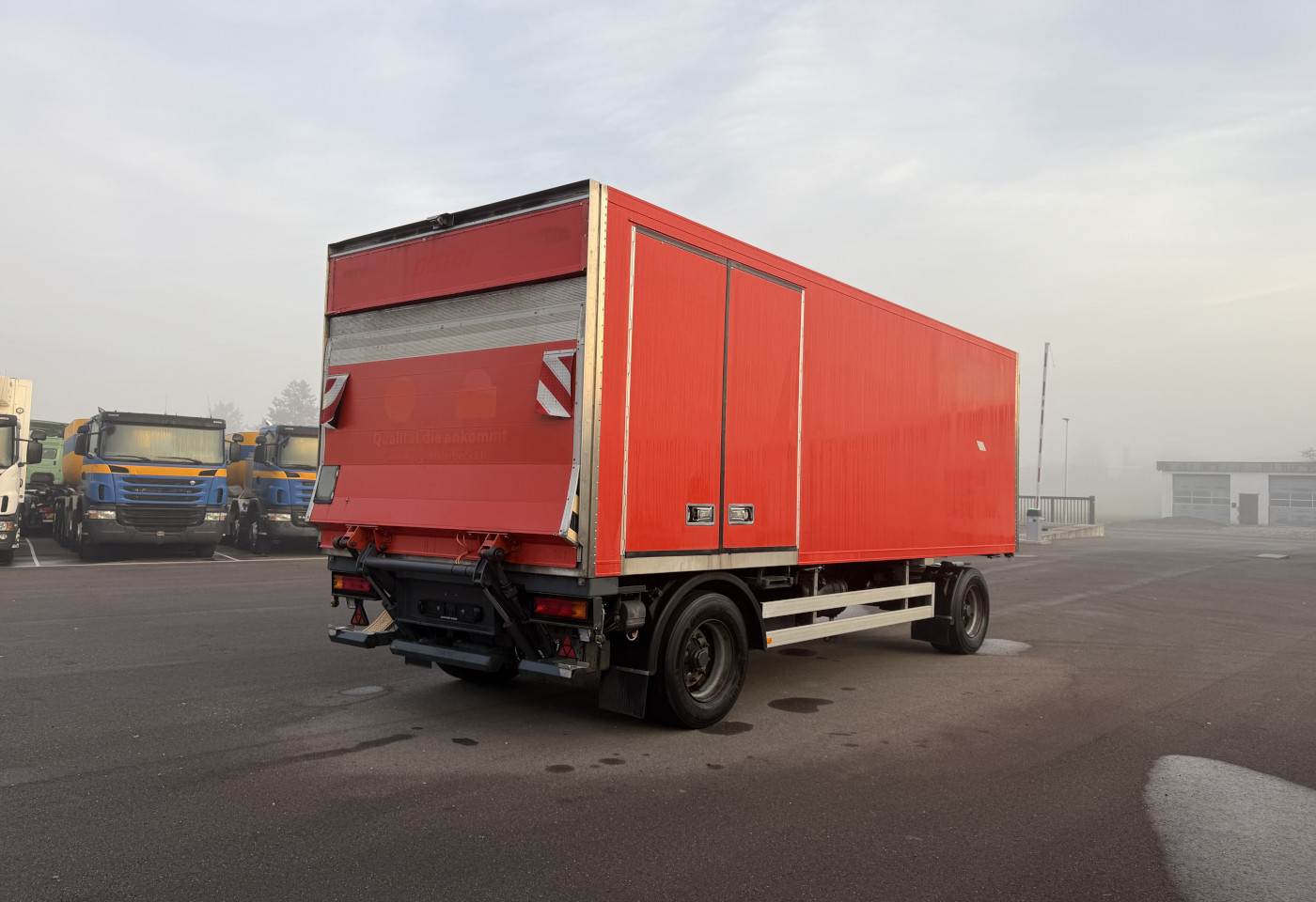 MOTO6625_2758628 vehicle image