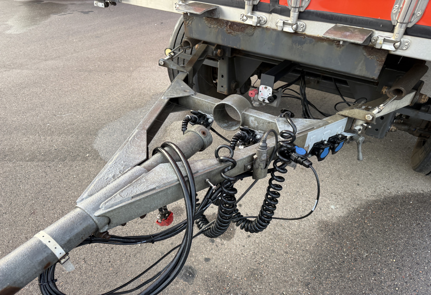 MOTO6625_2758628 vehicle image