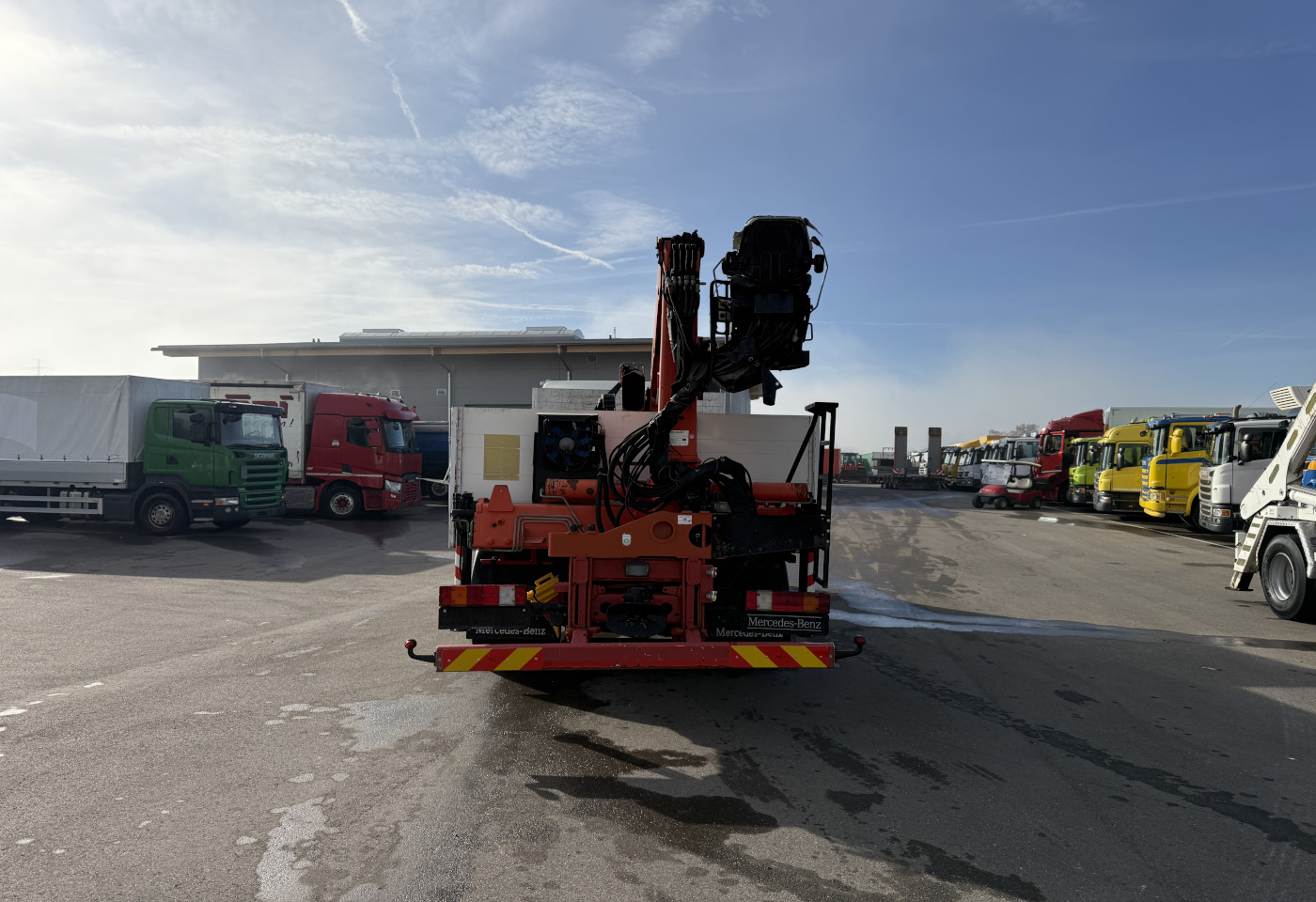 MOTO6625_2758630 vehicle image