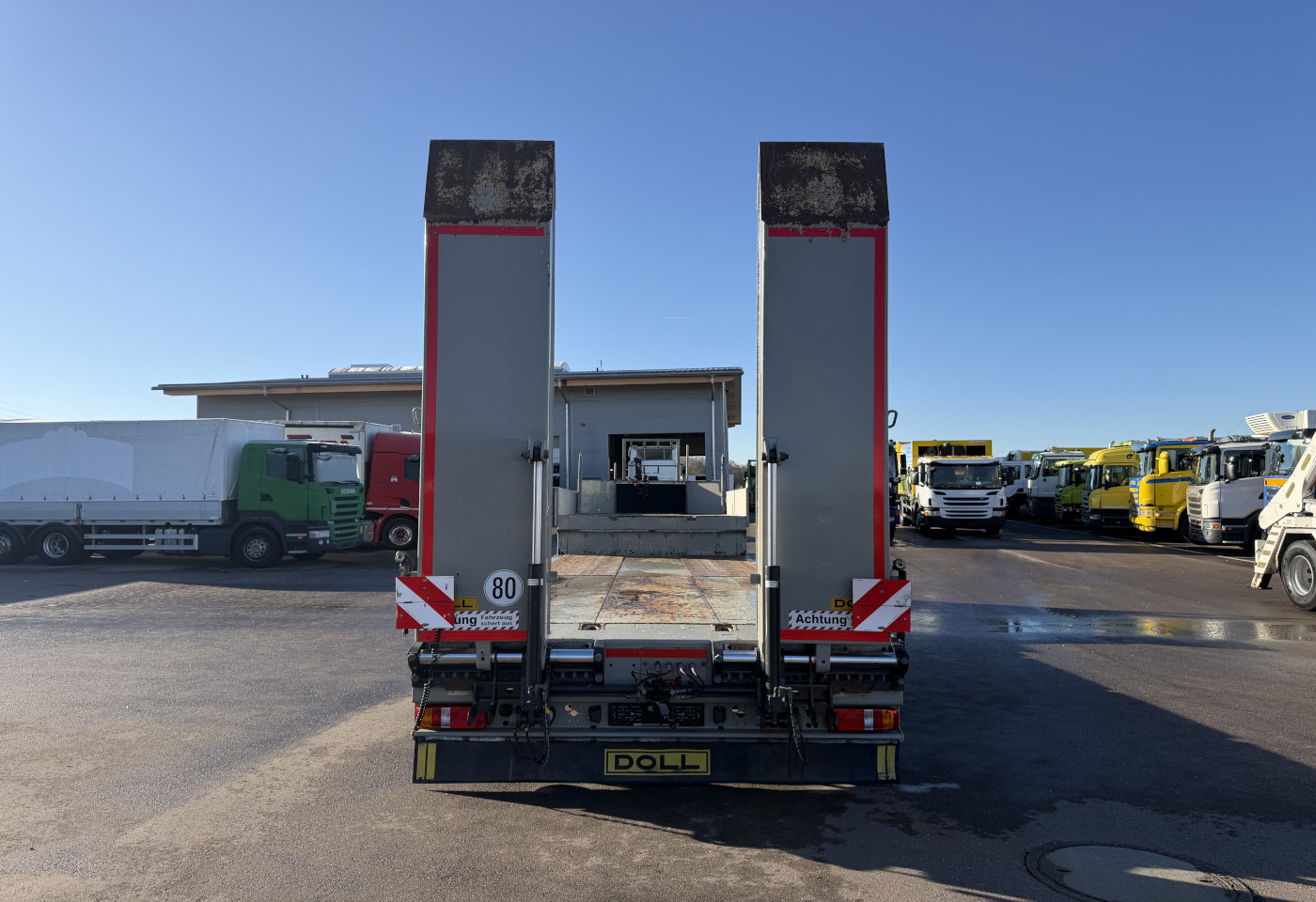 MOTO6625_2761507 vehicle image