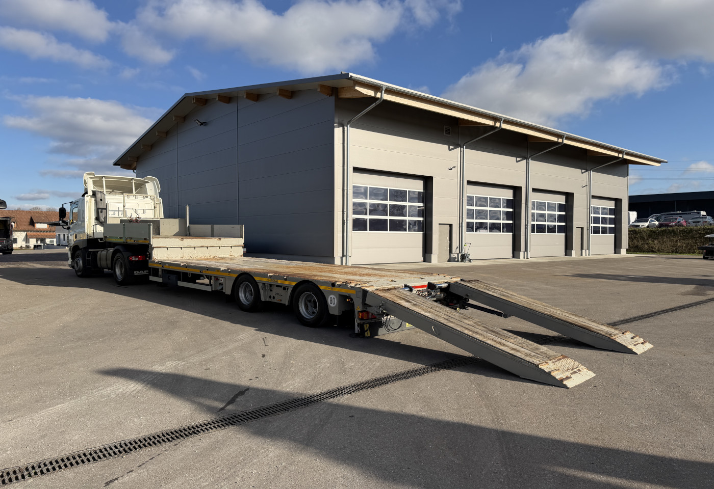 MOTO6625_2761507 vehicle image