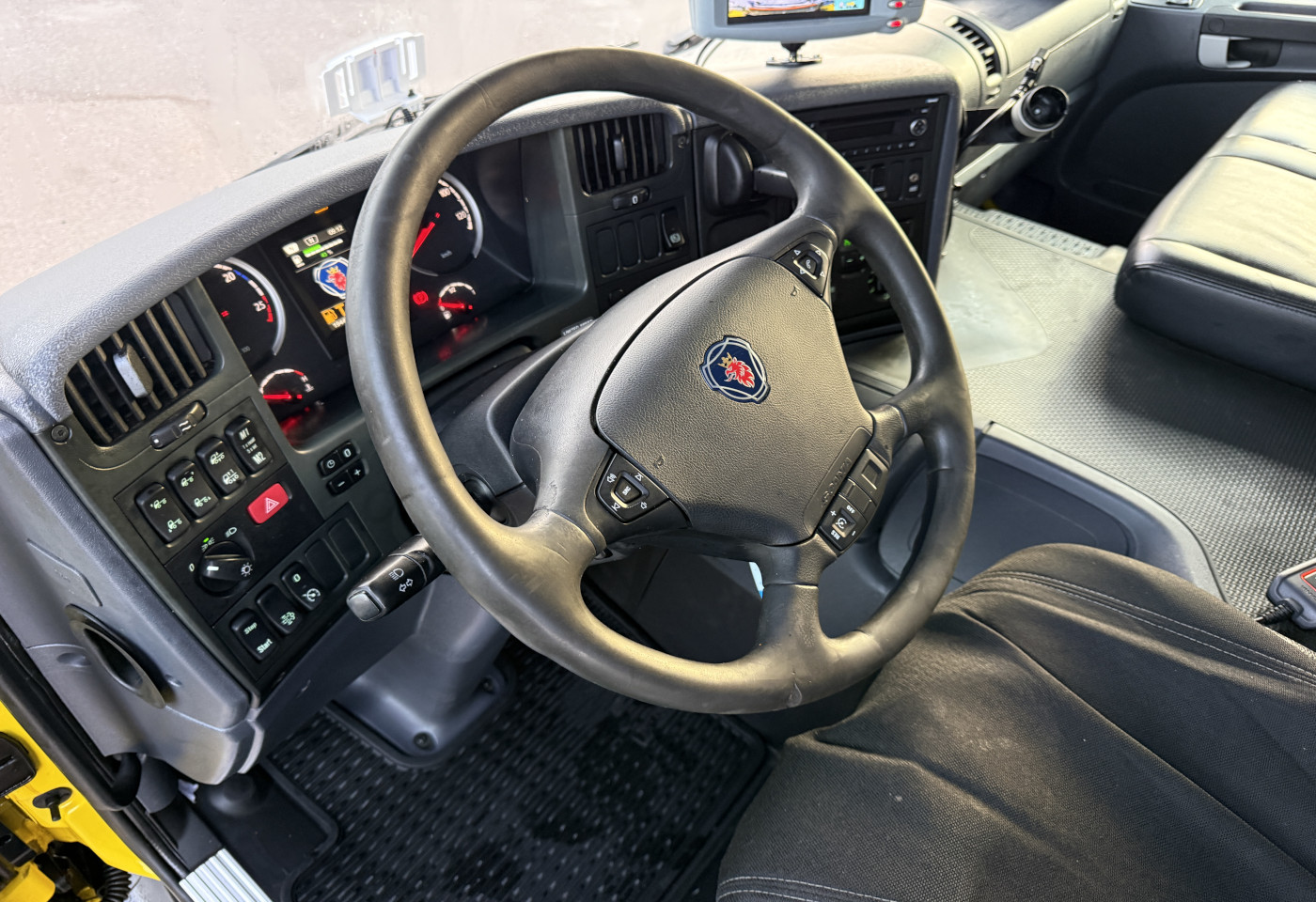 MOTO6625_2763168 vehicle image