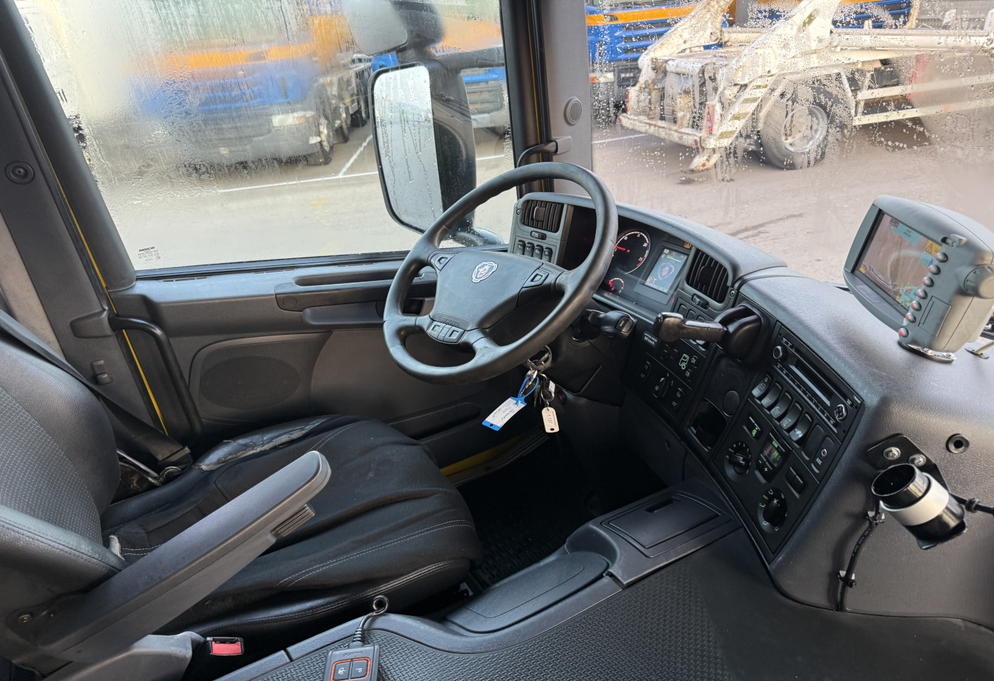 MOTO6625_2763168 vehicle image