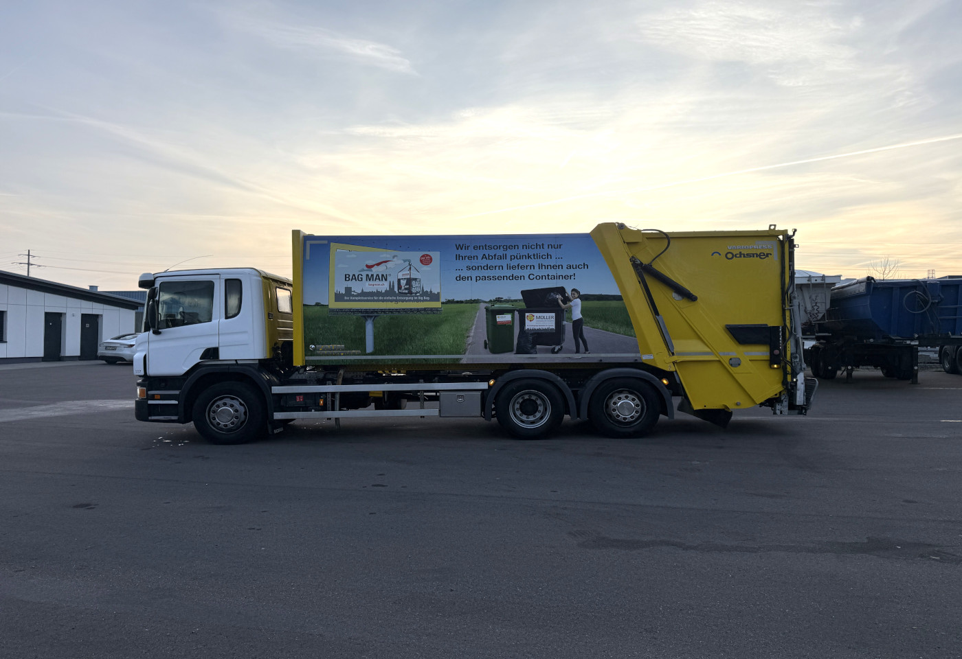 MOTO6625_2763168 vehicle image