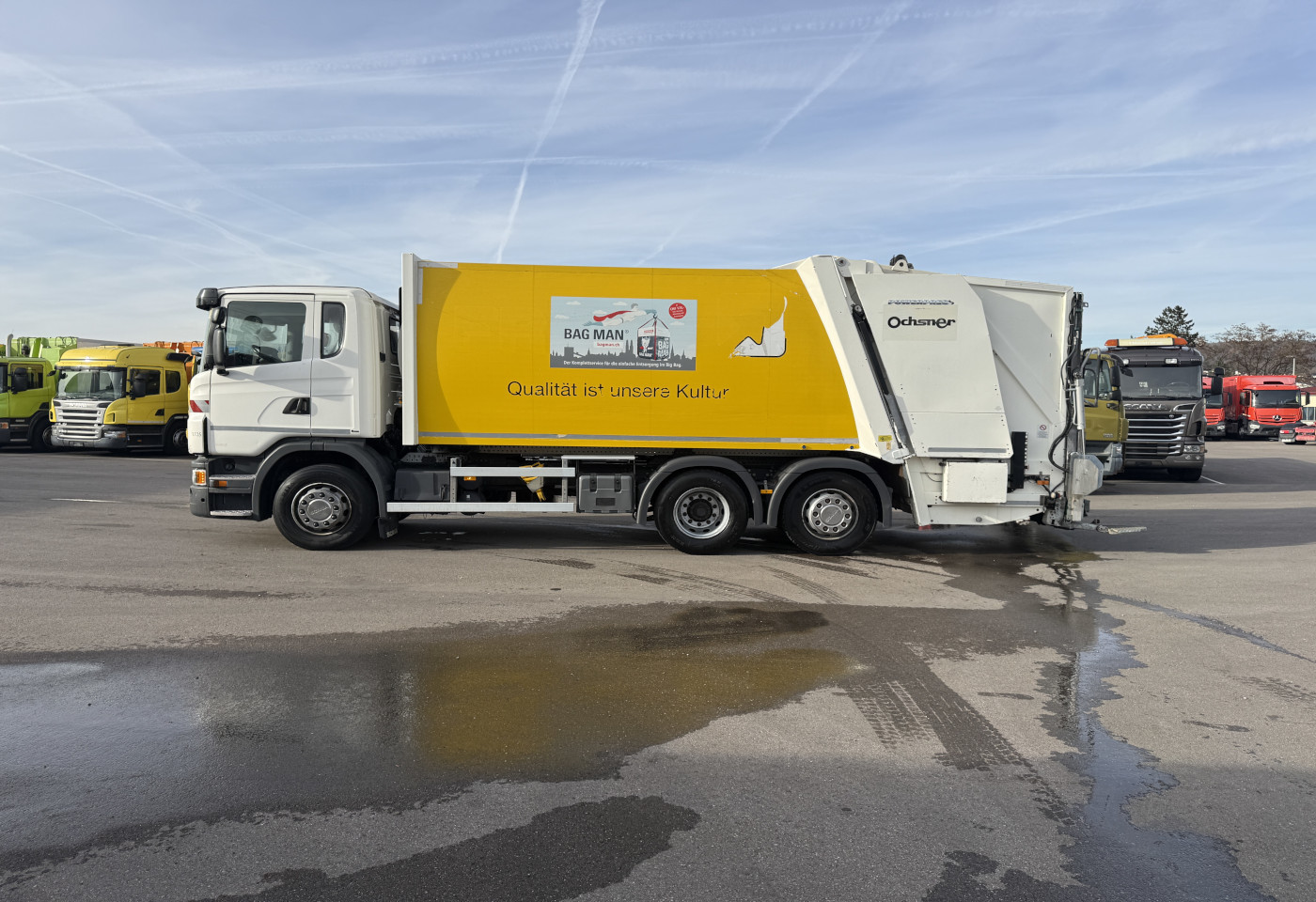 MOTO6625_2762207 vehicle image