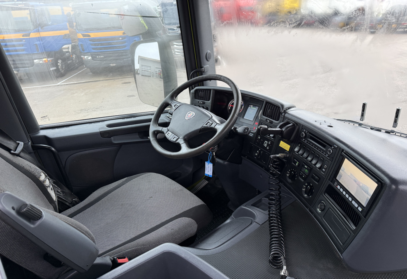 MOTO6625_2764700 vehicle image