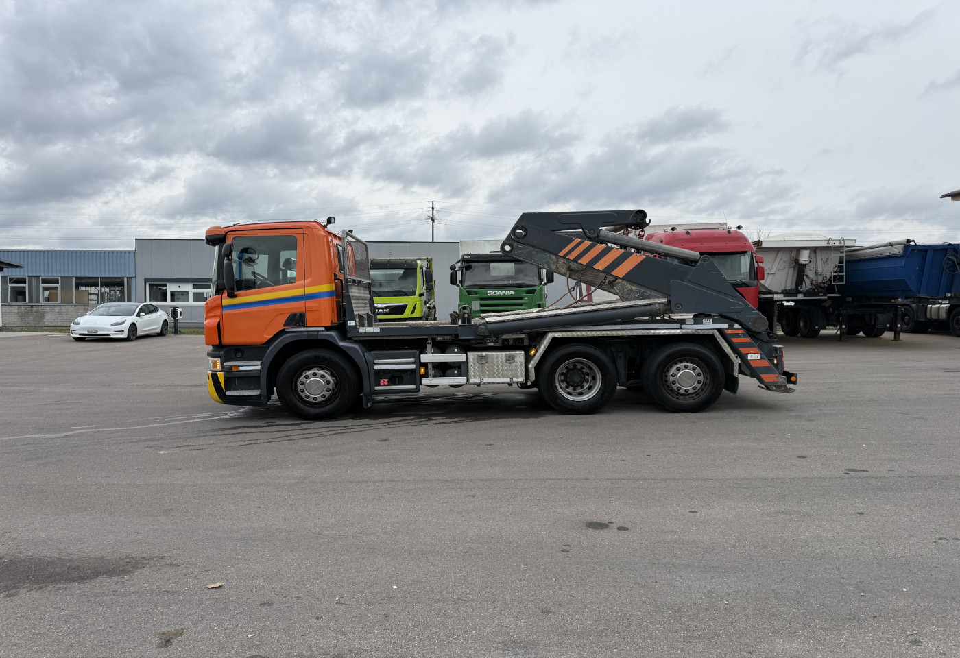 MOTO6625_2764293 vehicle image