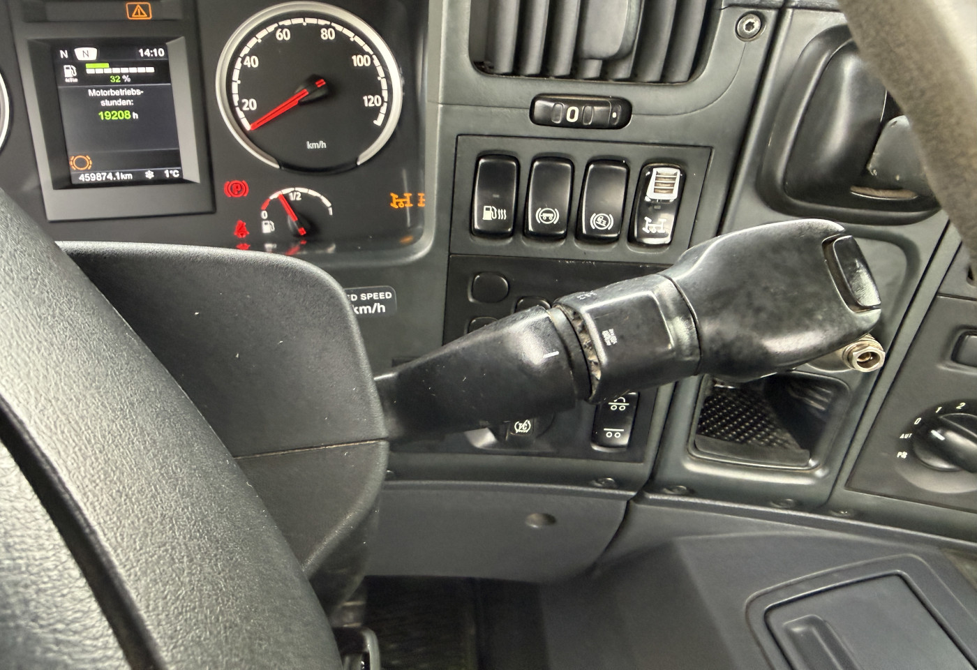 MOTO6625_2764293 vehicle image