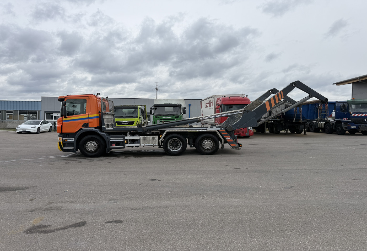 MOTO6625_2764293 vehicle image