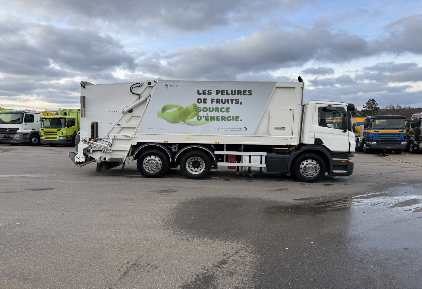 MOTO6625_2764153 vehicle image