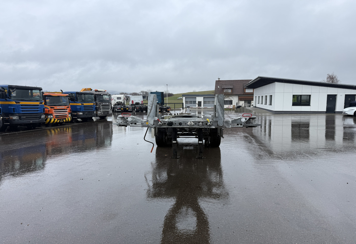 MOTO6625_2765394 vehicle image