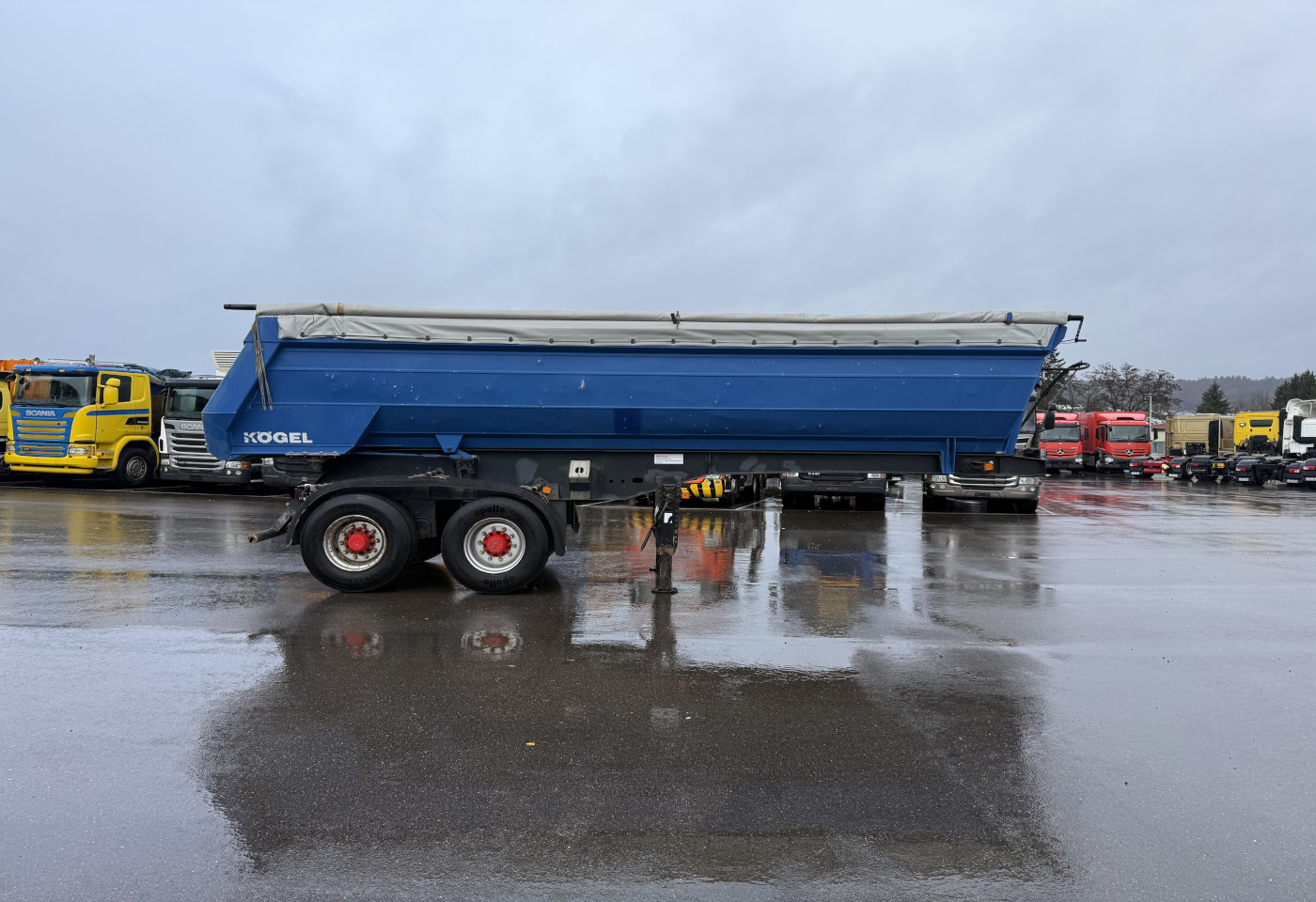 MOTO6625_2765831 vehicle image