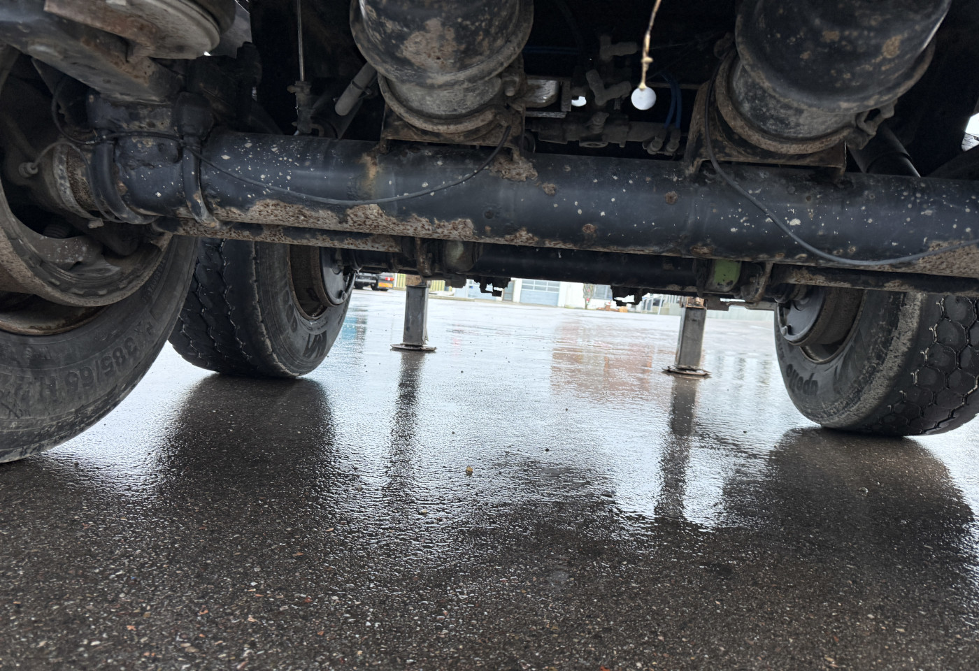 MOTO6625_2765831 vehicle image