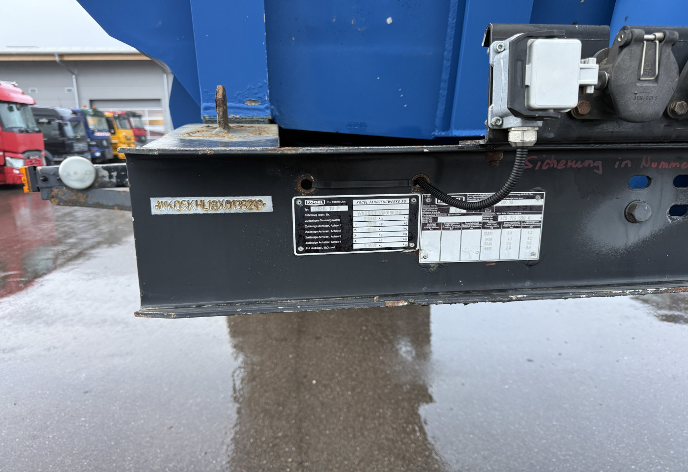 MOTO6625_2765831 vehicle image