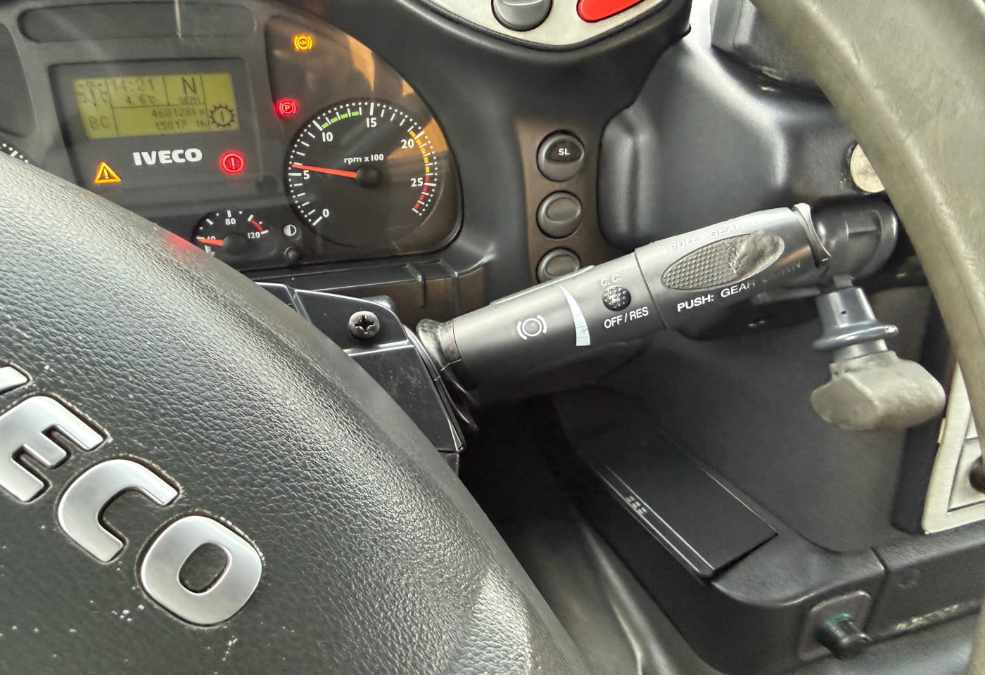 MOTO6625_2816543 vehicle image