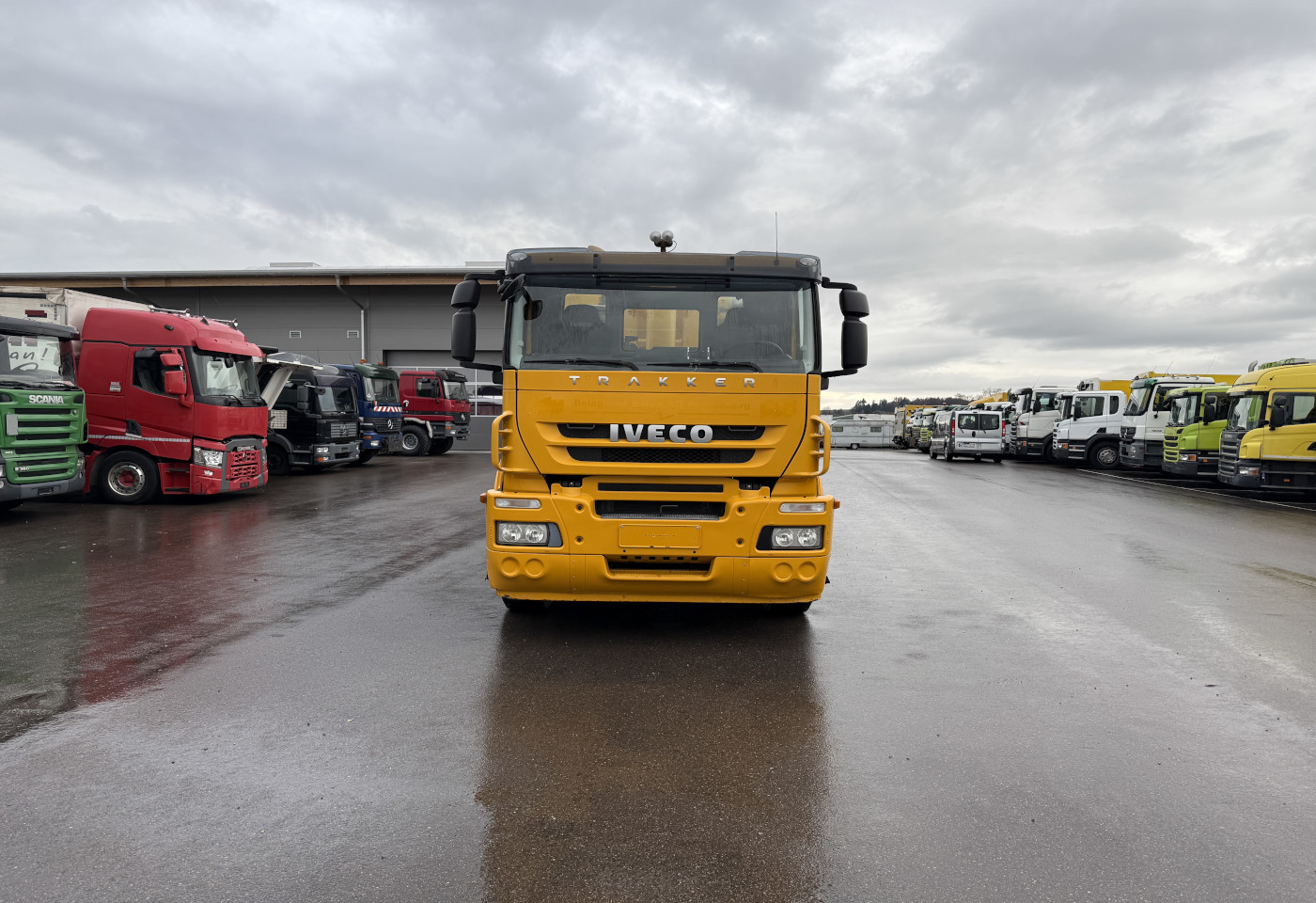 MOTO6625_2766848 vehicle image