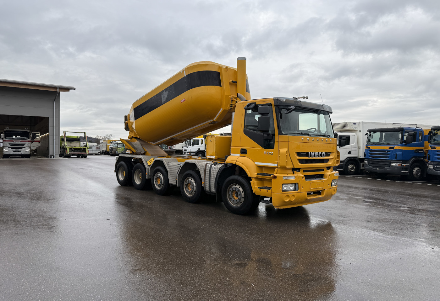 MOTO6625_2766848 vehicle image