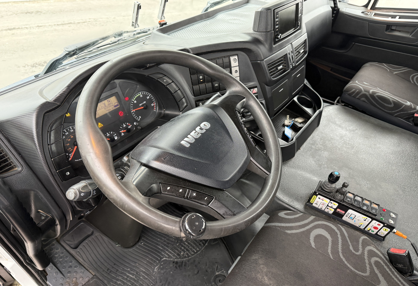 MOTO6625_2772271 vehicle image