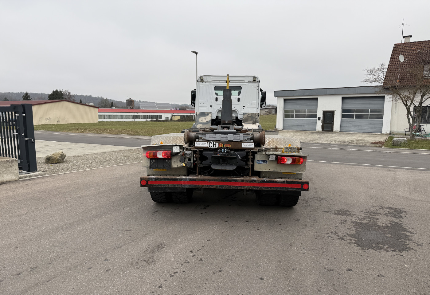 MOTO6625_2771448 vehicle image