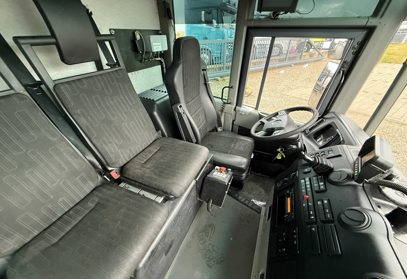 MOTO6625_2774293 vehicle image