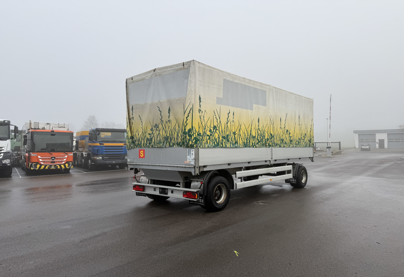 MOTO6625_2777979 vehicle image