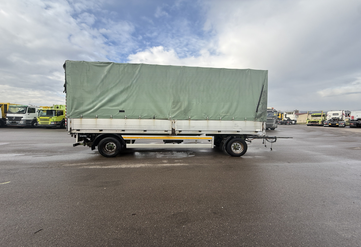 MOTO6625_2778521 vehicle image