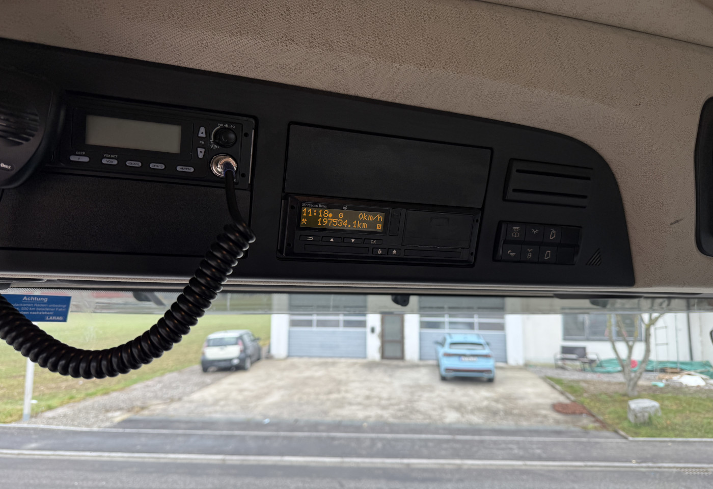 MOTO6625_2778600 vehicle image