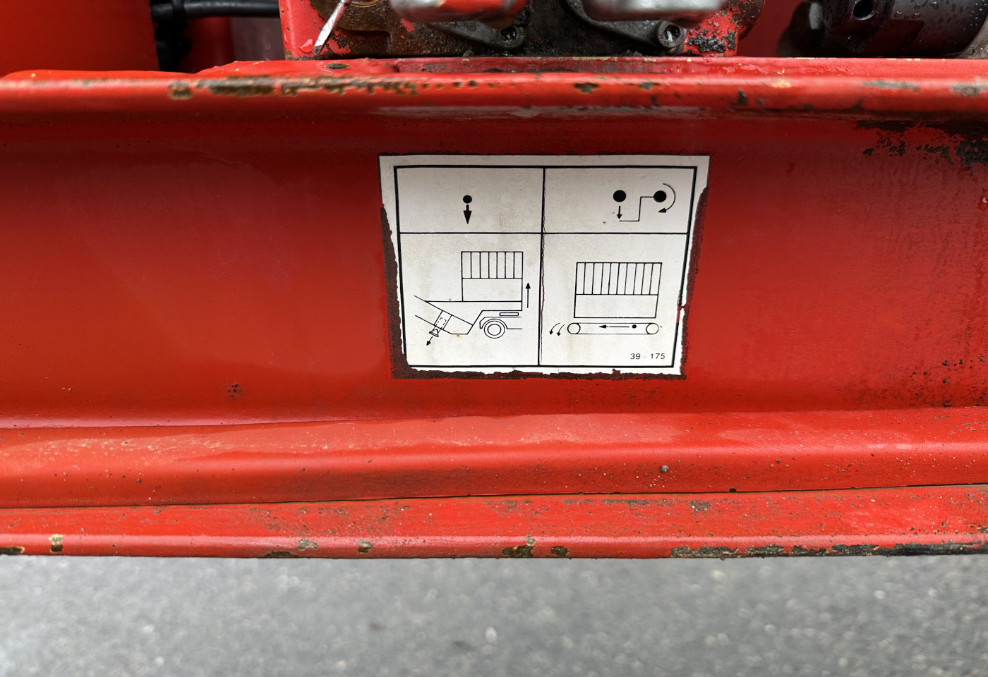 MOTO6625_2781475 vehicle image