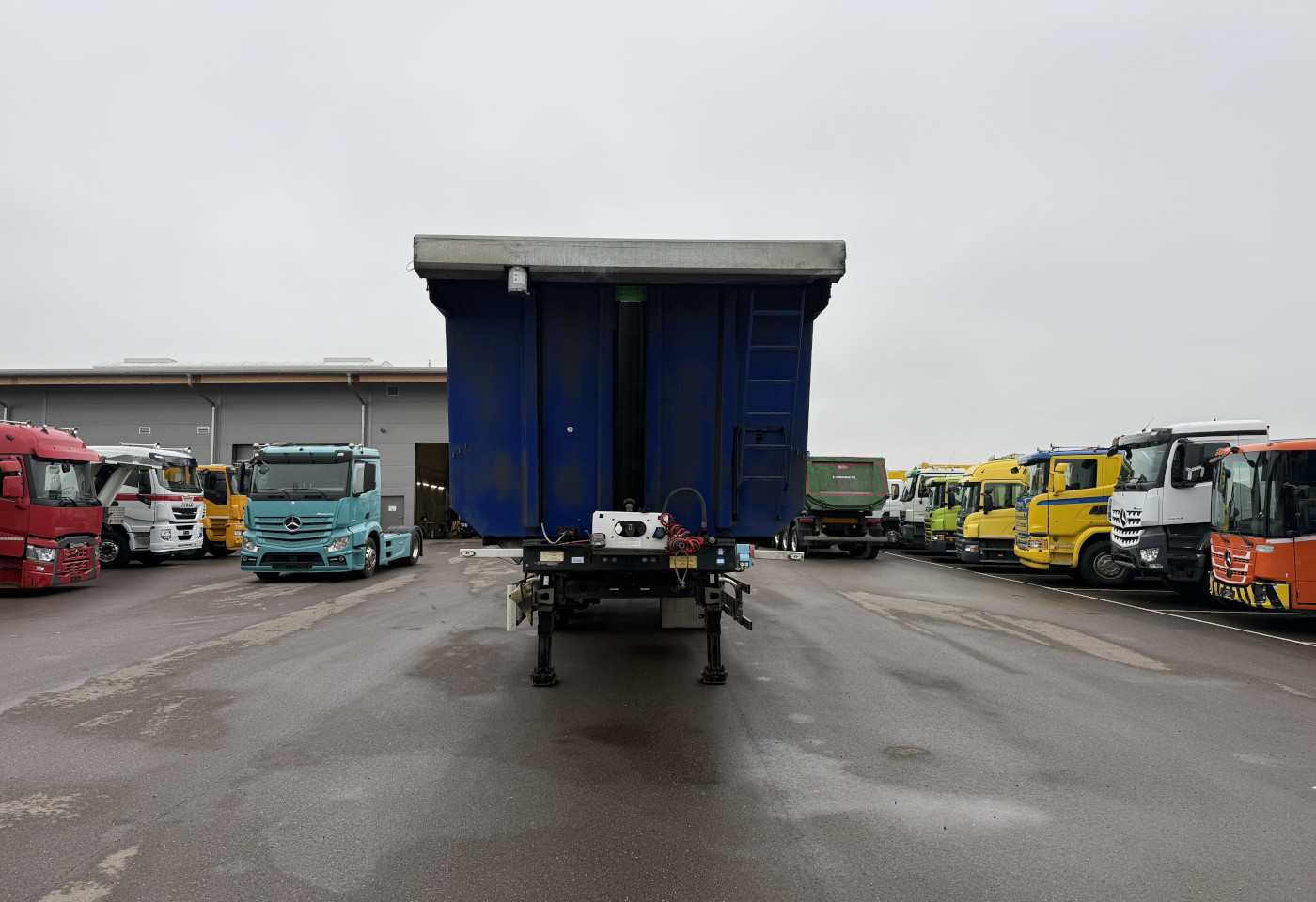 MOTO6625_2778752 vehicle image