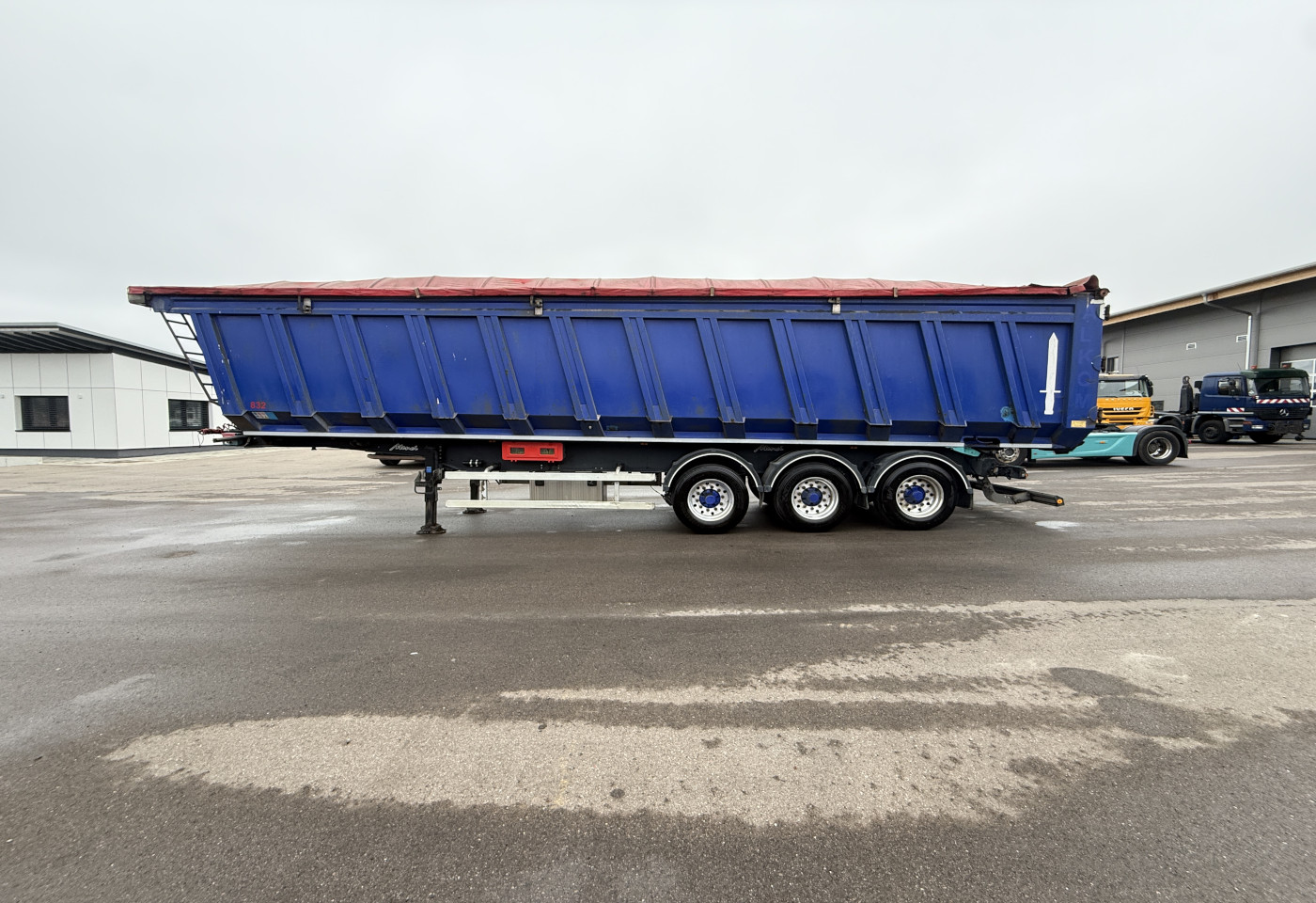 MOTO6625_2778752 vehicle image