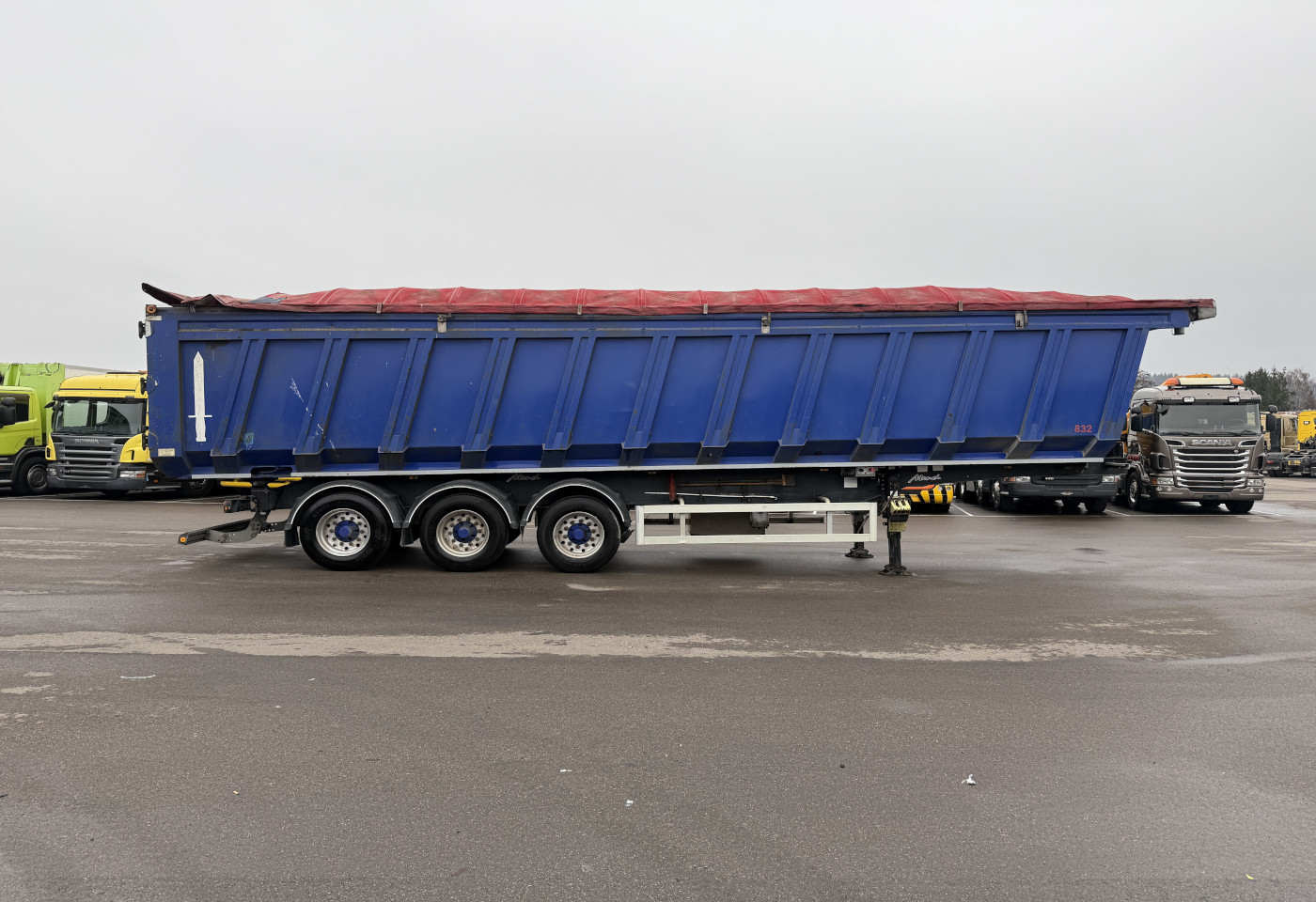 MOTO6625_2778752 vehicle image