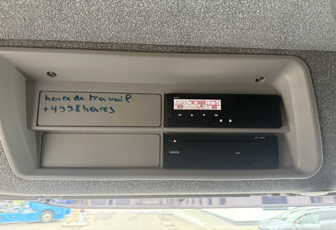 MOTO6625_2781474 vehicle image