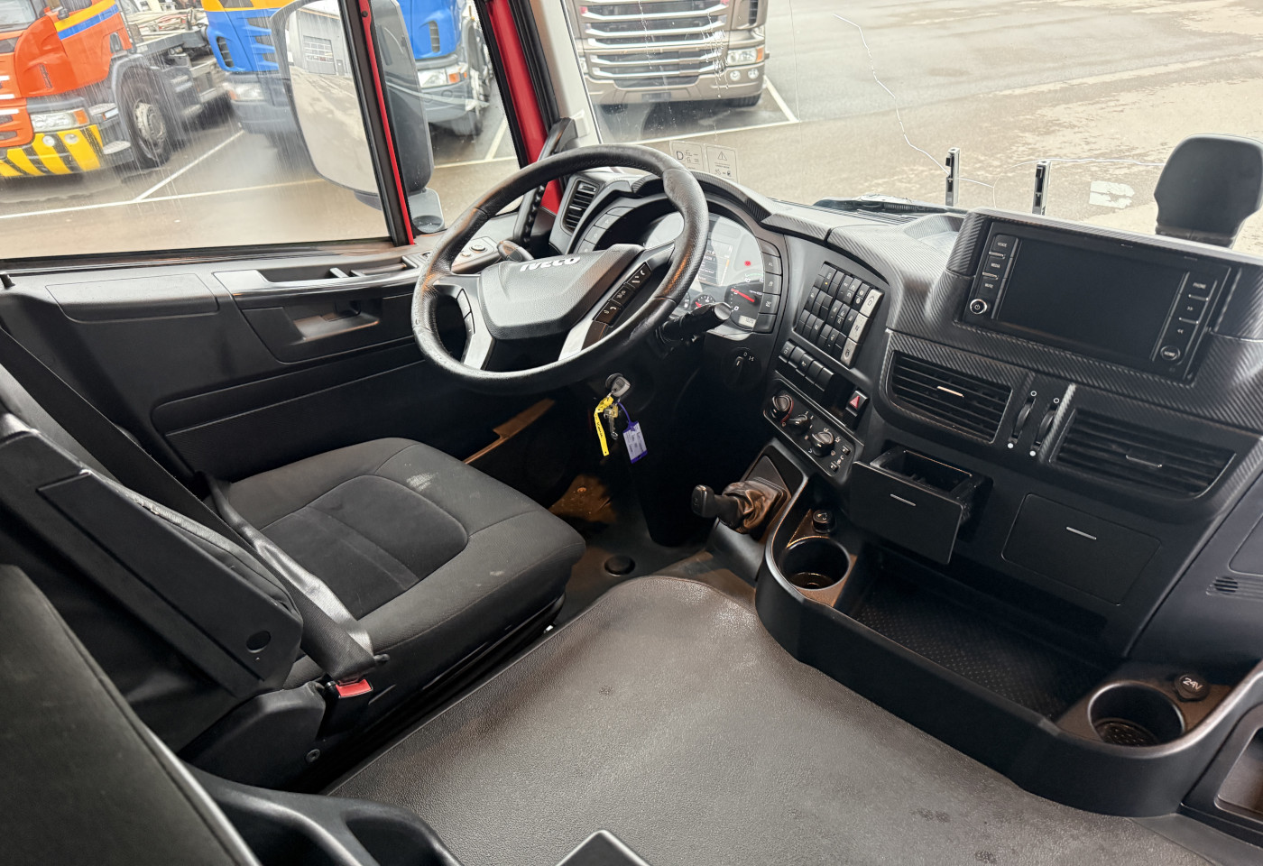 MOTO6625_2781474 vehicle image