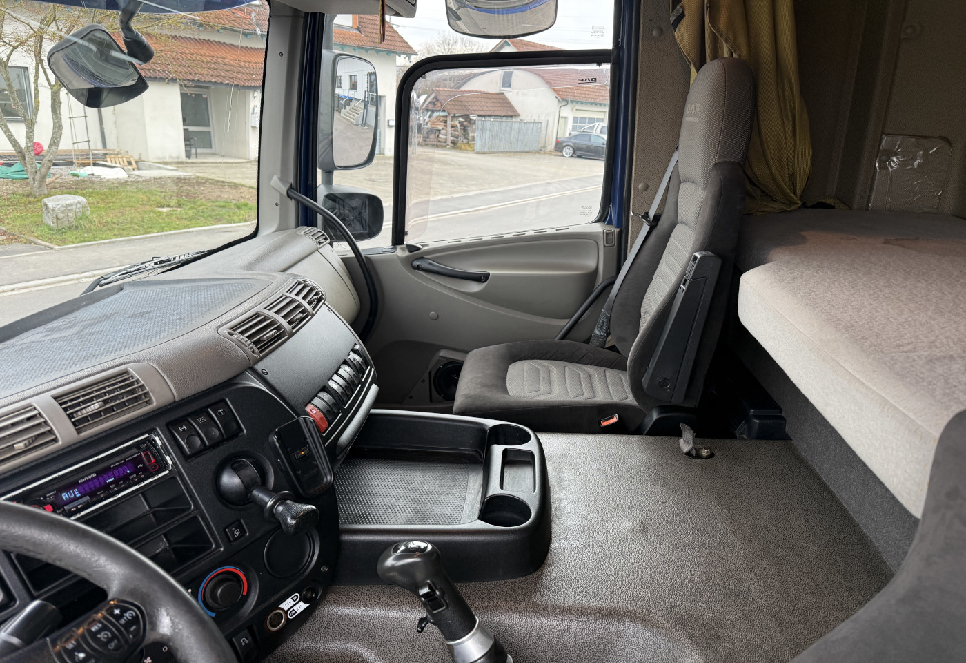 MOTO6625_2783272 vehicle image